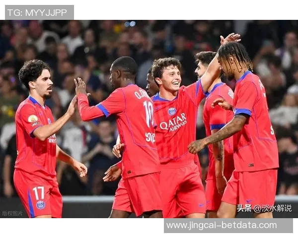 德甲精彩对决巴萨逆转战胜巴黎圣日耳曼引发全场热议