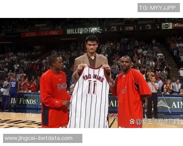 姚明与范甘迪的裁判之争揭示了篮球比赛中的公平与争议