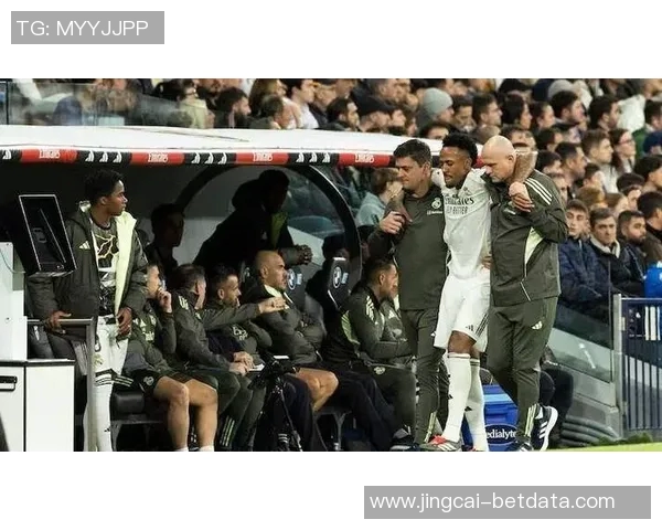 友谊赛平局收场皇马与波尔图红牌事件引发全场热议