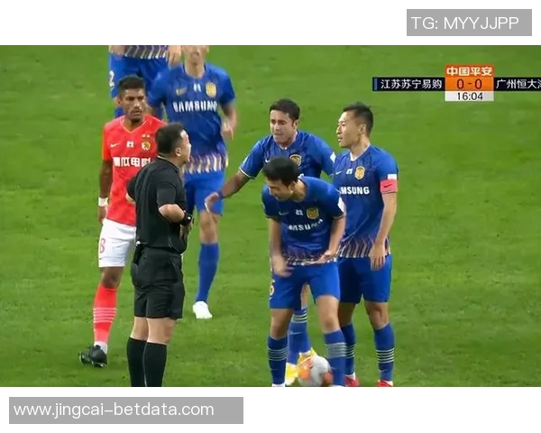 波尔图友谊赛大胜尤文图斯争议判罚引发全场热议