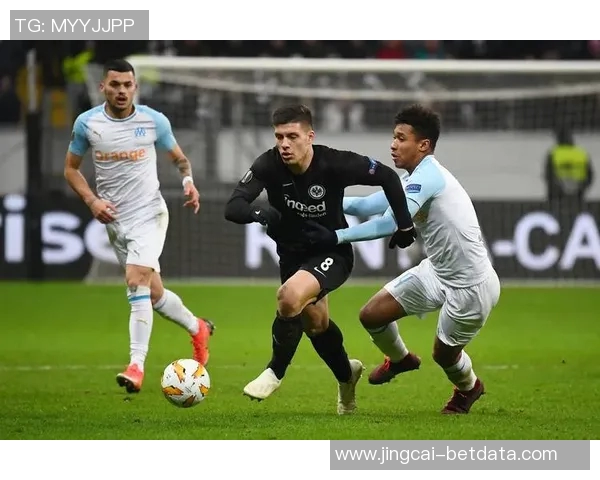 欧联杯精彩对决AC米兰绝杀本菲卡神奇扑救点燃全场激情