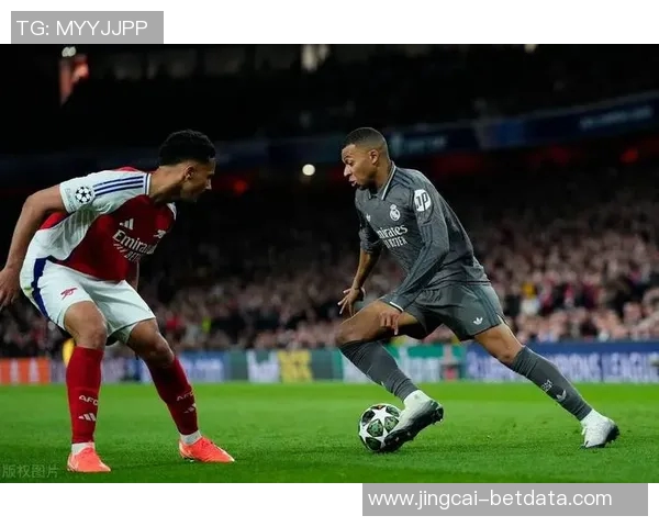 国王杯惊天逆转曼联3-2皇马帽子戏法点燃全场激情